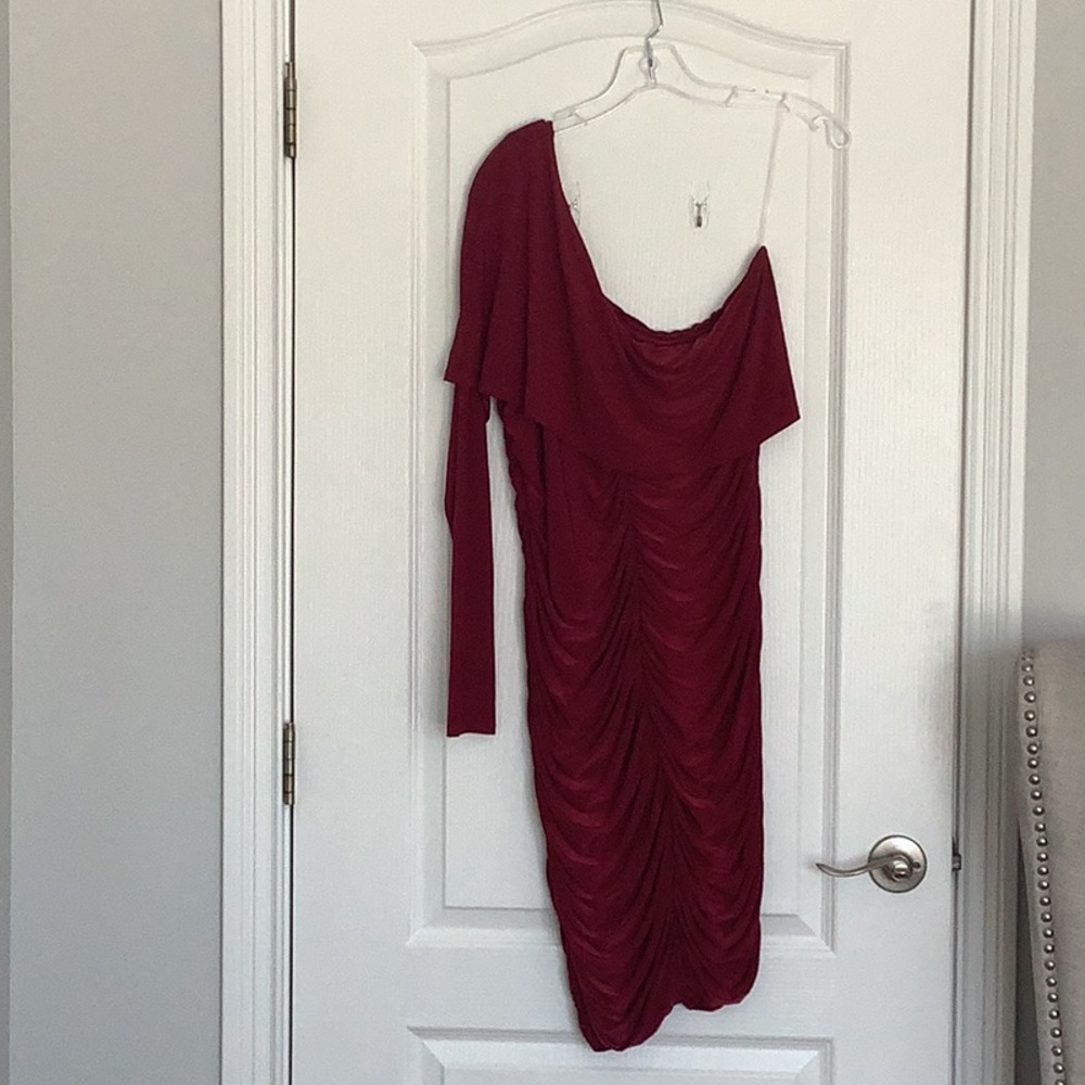 Women’s Fashionova Red MIDI Dress Size 1X